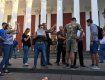 Трагедія в Одесі: батьки та активісти штурмують мерію