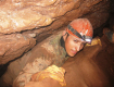Спелеолог в пещерной системе "Черленый Камень" на Закарпатье