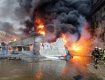 Масштабна пожежа у Києві: спалахнули склади з токсичними матеріалами
