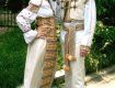 Весільний одяг за мотивами костюмів Яворівщини.