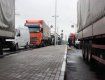 На границе с Польшей образовалась очередь из сотен грузовиков