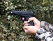 В Мукачево подросток нашел газовый пистолет и решил ограбить почтальона