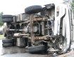 В Киеве грузовик столкнулся с фурой