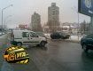 В Киеве столкнулись Renault Kangoo и Skoda Superb.