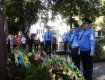 В Ужгороді на церемонії покладання квітів до монумента загиблим міліціонерам