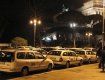 Во Львове таксисты проводят забастовку