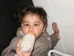 Малыш из цыганской семьи оказался сам на сам с медиками в Мукачево