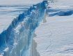 Громаднейший айсберг откололся от Антарктиды