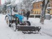 В Ужгороде площадь Петефи решили очистить от снега