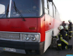 Венгерские спасатели тушили колеса в автобусе из Закарпатья