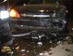Последствия лобового столкновения авто в Киеве.
