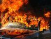 В Закарпатье сгорели дотла два припаркованных рядом автомобиля