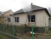 В Ужгороде на улице Технической из окон частного жилого дома шел сильный дым