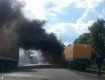 Вантажівка з дитячим харчуванням загорілася біля Львова