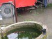 В Закарпатье МЧС откачивает воду из подтопленных участков