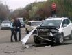 В Ужгороде столкнулись два автомобиля "Форд" и ВАЗ-2107