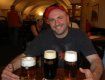 На пятки чехам наступают ирландцы, выпивающие 131,1 литра на душу населения