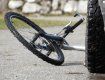 Полицейские разыскали водителя "БМВ", который сбил велосипедиста