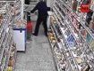 Госохранники помешали похитить товар из супермаркета Ужгорода