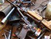 Пограничники Закарпатья обнаружили крупный арсенал оружия