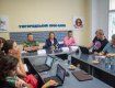 В Ужгородском пресс-клубе заседание по вопросам "пересечки" авто
