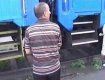 Убийство в поезде: грабитель зарезал пассажирку