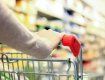 Несвіжі продукти у супермаркетах, які травлят українців