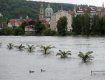 В историческом центре Праги пытаются не допустить затопления