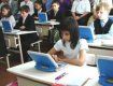 Закарпатцы учатся в школах со своими нетбуками и смартфонами