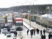 Вся трасса Мукачево-Львов в заторах от грузовиков