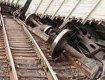 В Сумской обл. 28 октября сошел с рельс 4-вагонный поезда, погиб помощник машиниста.