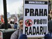 Тысячи человек вышли в Праге на демонстрацию против размещения радара
