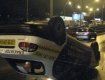 Такси марки "Daewoo Lanos" проехался в Киеве на крыше