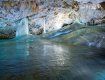 Добшинская ледовая пещера в соседней Словакии