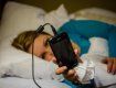 Вчені б'ють на сполох: телефонна зарядка небезпечна для здоров'я