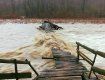 Село Красное на Тячевщине отрезано от района: вода смыла мост
