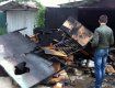 Пламя успело уничтожить мотоцикл, мебель и личные вещи владельца