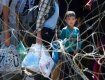 Венгрия отгородится от Румынии забором из-за наплыва мигрантов