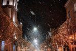 Вечерний Ужгород со снежком очаровывает 