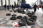 Под Радой произошли столкновения: ранены 2 правоохранителя