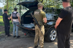  В Закарпатье на границе задержали "турагента" с уклонистом