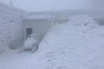 У Карпатах посеред весни випало більше 1,3 метра снігу