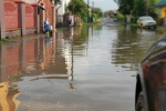 Потужна злива спричинила великий потоп у маленькому райцентрі Закарпаття