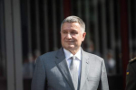  Будет зарабатывать на орешках: Экс-министр МВД Аваков "завел" бизнес в Закарпатье 