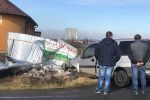 На трассе "Киев-Чоп" в Закарпатье машина протаранила забор