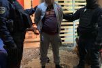 Окружили дом толпой: В Закарпатье спецназ провел впечатляющую операцию по задержанию наркоторговца 
