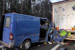 Автобус с украинцами врезался грузовик в очереди на КПП в Польше - смертельное ДТП