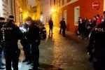 В Чехии полиция разогнала нелегальную вечеринку иностранцев в центре столицы