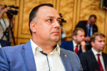 Консолідовану позицію опозиційних фракцій висловив депутат обласної ради Володимир Чубірко.