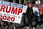 Марш миллионов: Сторонники Трампа вышли на протест в Вашингтоне
